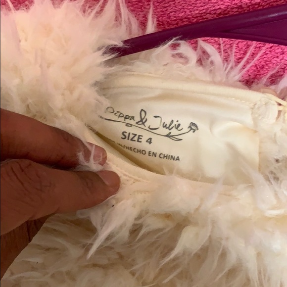 Cropped Furry Sweater - Picture 3 of 3